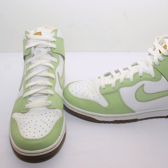 Mens NIB Nike Dunk High SE Sneakers Size 11 1/2 Green Honeydew & Summit White - Picture 12 of 14